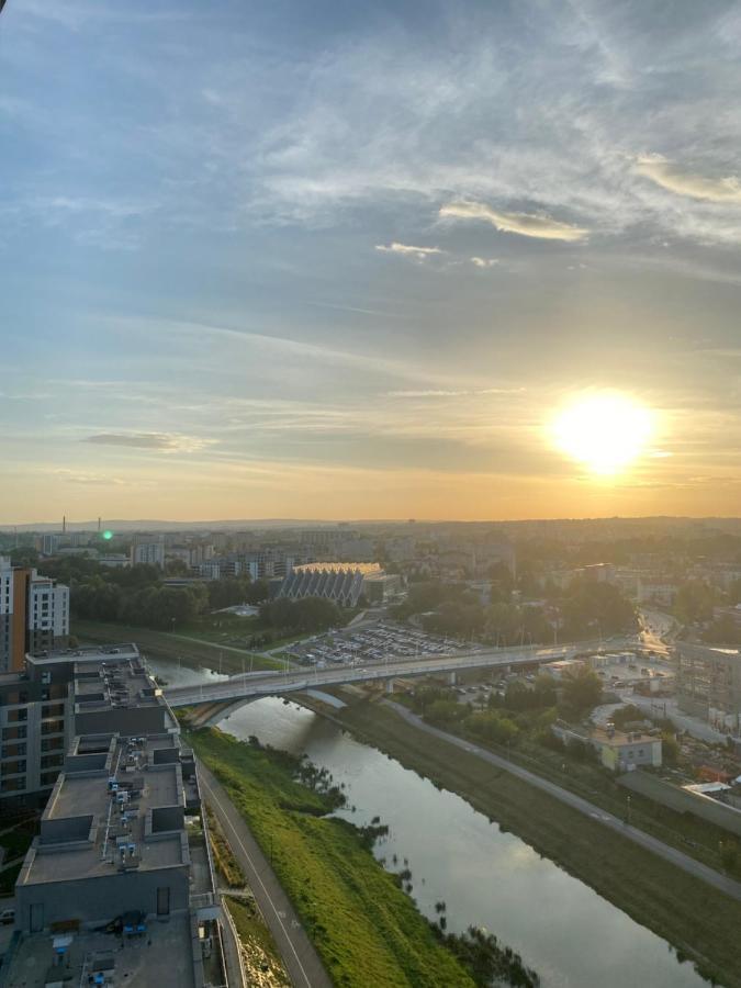 Апартаменти Capital Towers Splendor Ряшів Екстер'єр фото